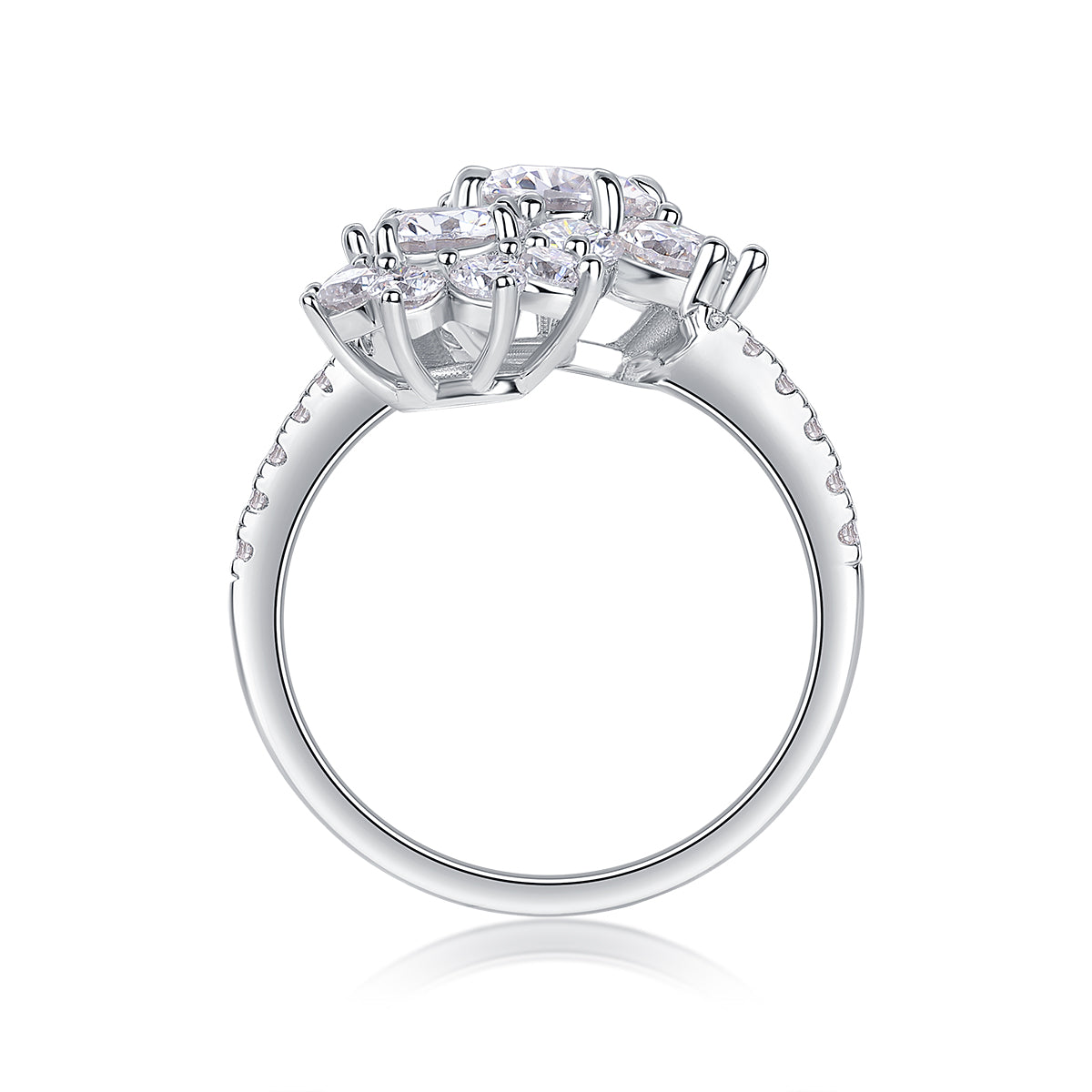 Petal Morning Dew - A Fashionable Diamond Jewelry Piece Set With 1-carat Moissanite S925 Sterling Silver And Platinum Diamond Ring